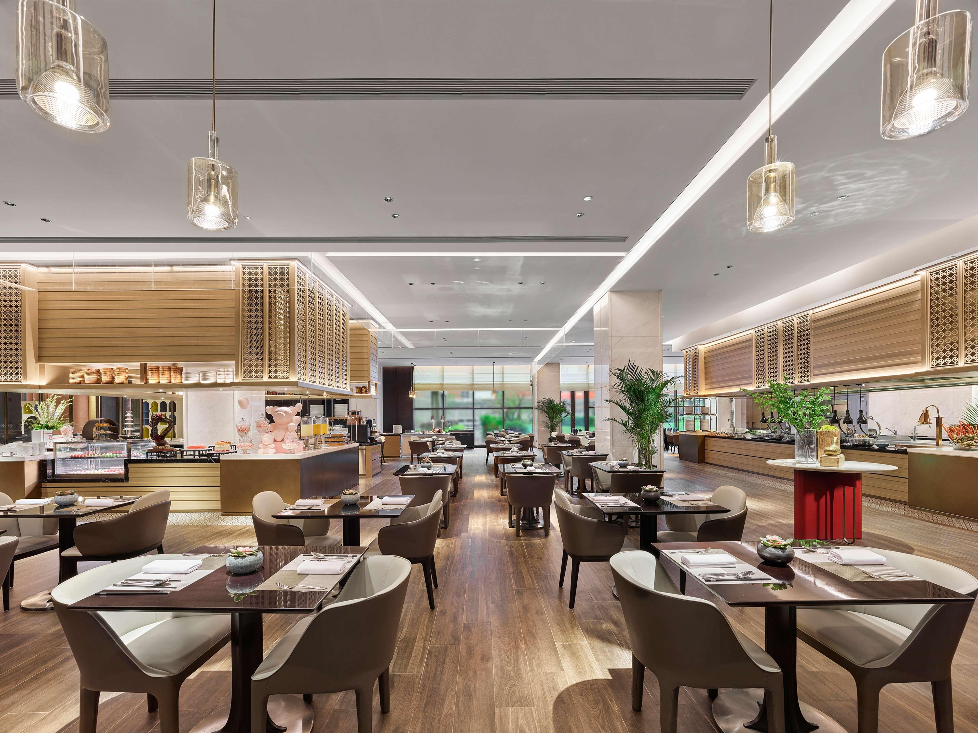 Hilton Jiaxing Hotel Exterior photo