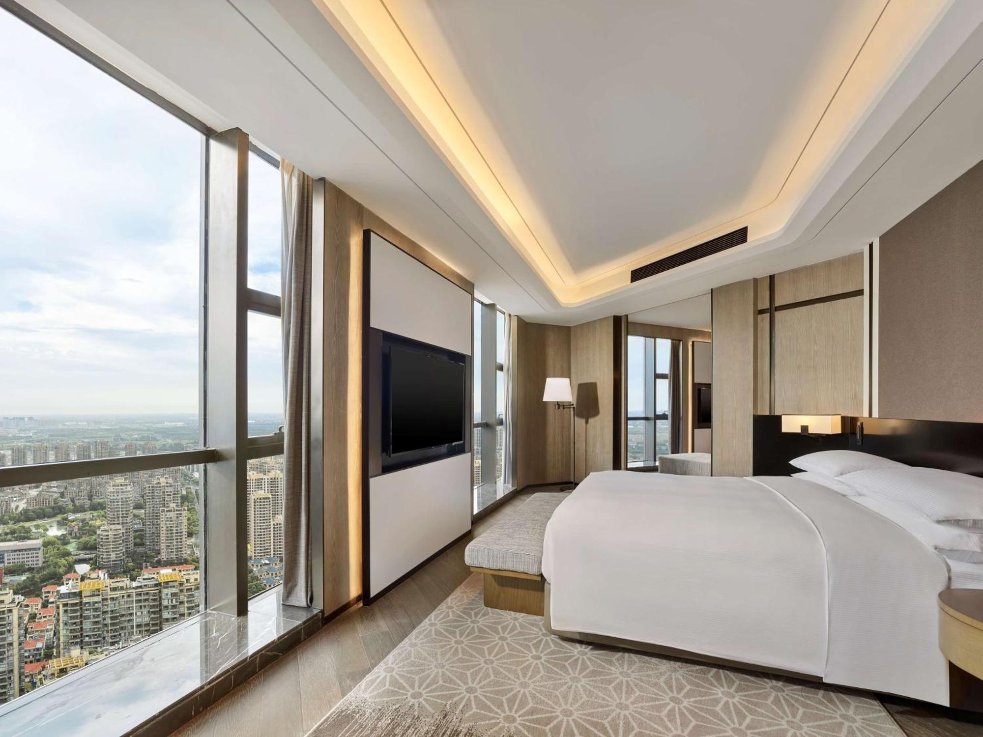 Hilton Jiaxing Hotel Exterior photo